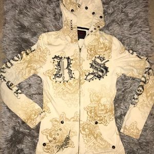 Free gift!Cream Colored Rebel Spirit hoodie skulls